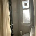 Hel Bylejlighed I Det Gamle Pulsernede Svendborg